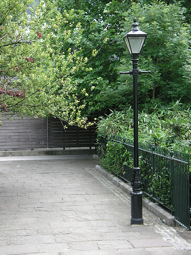 062908-c.jpg